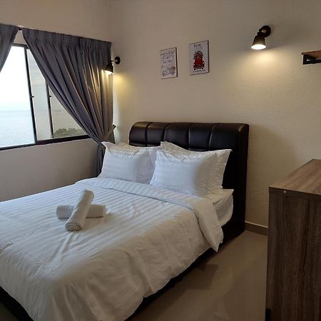 Batu Ferringhi Luxury Seaview Suite - 3Br Bagian luar foto