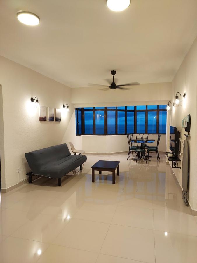 Batu Ferringhi Luxury Seaview Suite - 3Br Bagian luar foto