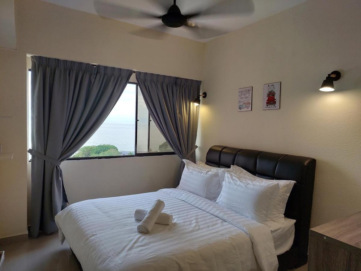 Batu Ferringhi Luxury Seaview Suite - 3Br Bagian luar foto