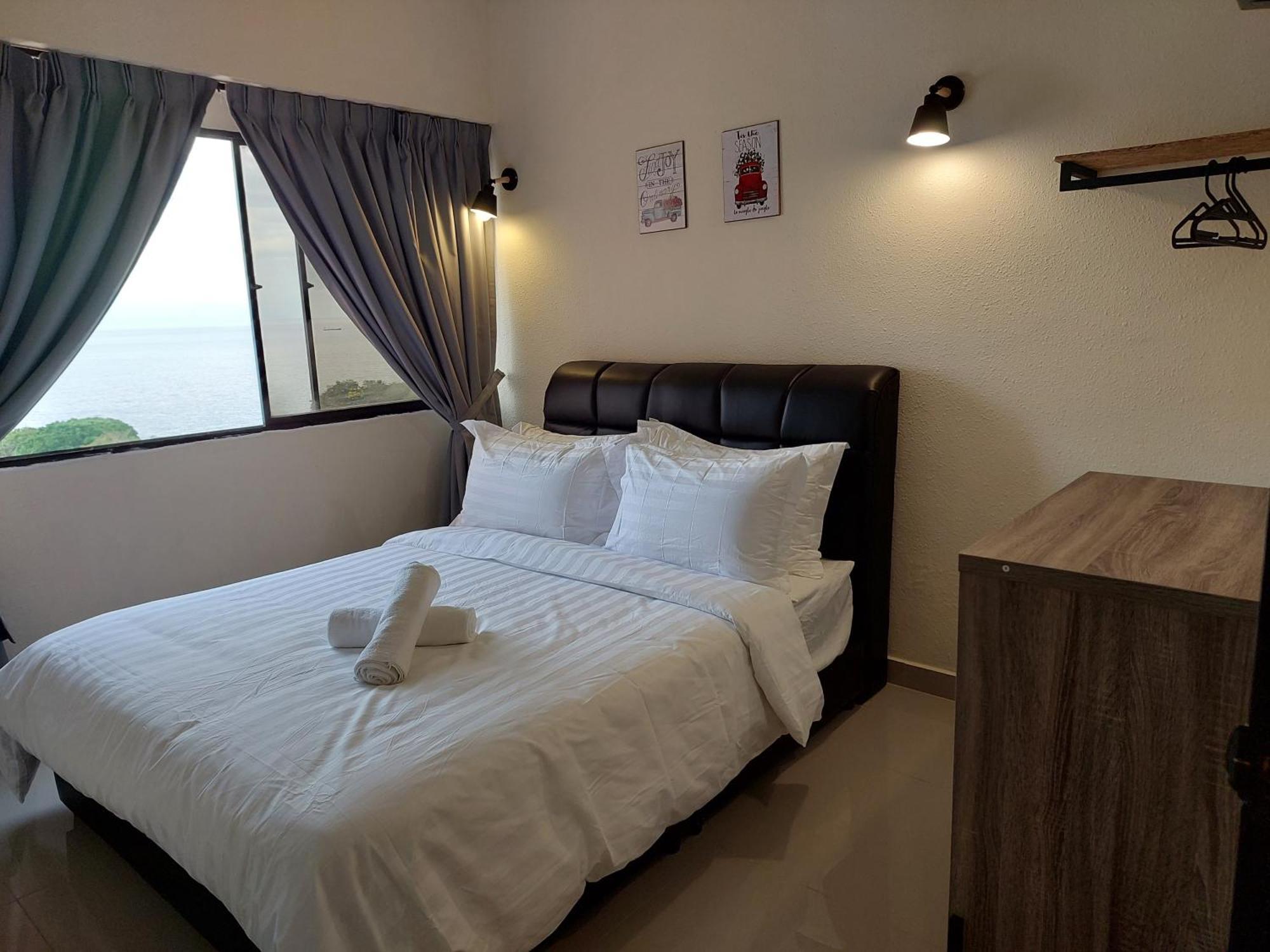 Batu Ferringhi Luxury Seaview Suite - 3Br Bagian luar foto